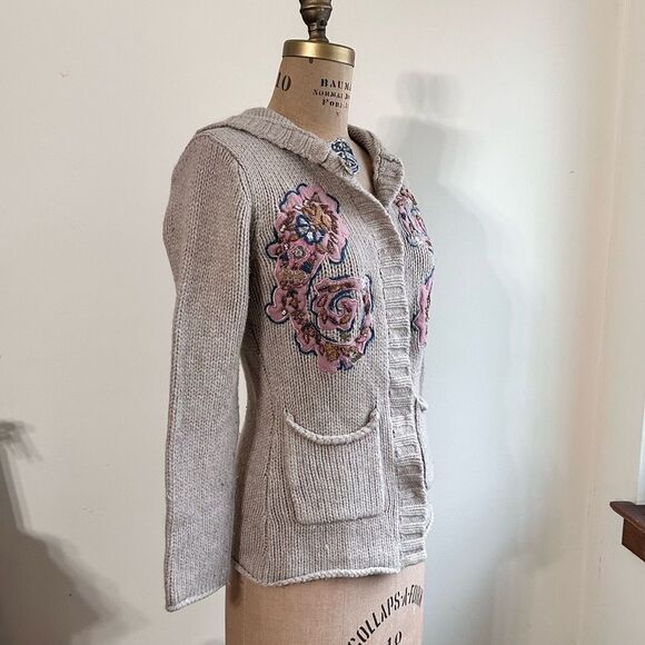 Julie Fagerholt, Heartmade Hooded Beige embellished Wool Angora Cardigan Size S - Picture 1 of 16